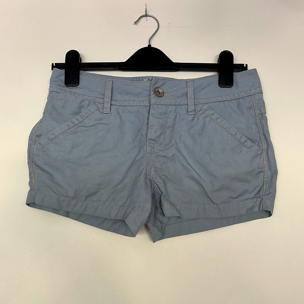 Diverse blue shorts, Size 27